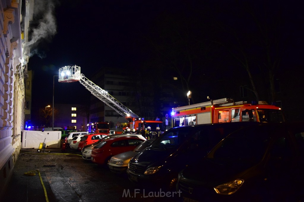 Feuer 2 Y Koeln Ehrenfeld Everhardtstr P106.JPG - Miklos Laubert